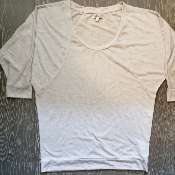 Buffalo 3/4 Sleeve Top - Picture 1 of 3